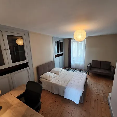 Charmante Briarde Simple Et De Bon Gout, Avec Terrasse Et Jardin - 4 A10 Personnes *